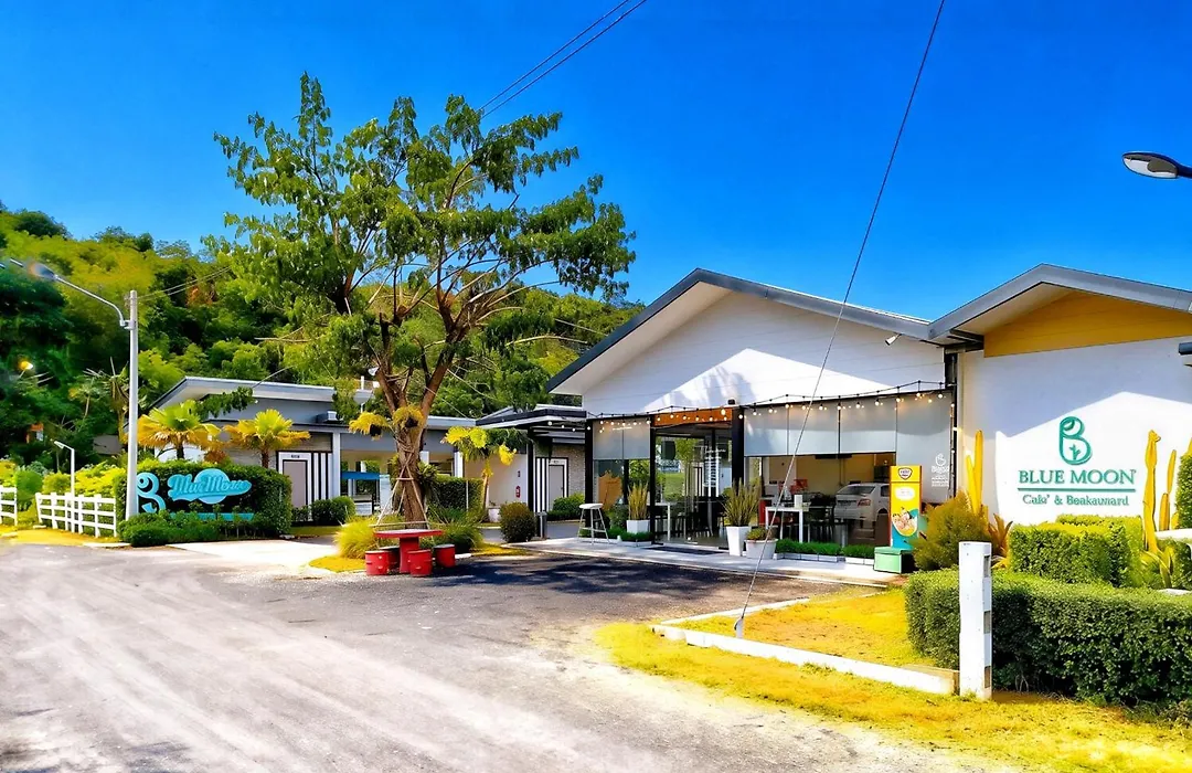 Blue Moon Boutique Resort-1